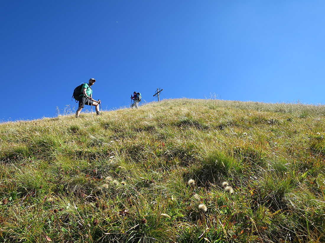 bleispitz84.jpg - Der Gipfelhang ist recht steil. Geht scho!                               