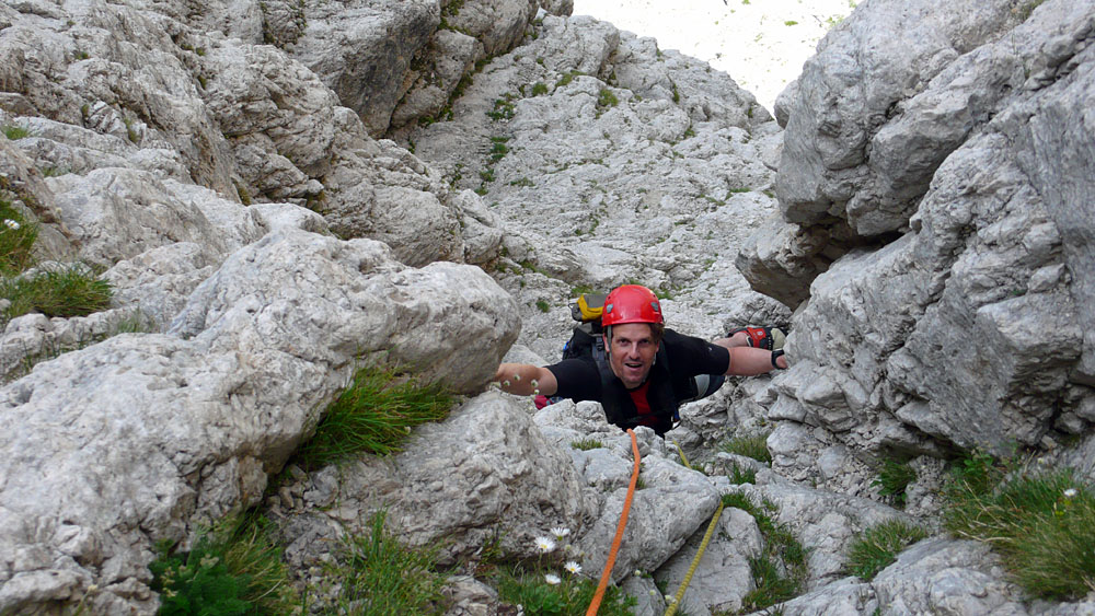 rampe50.JPG - Zwischendrin kurze Steilstufen, wo anständiges Leg Stretching angesagt war.